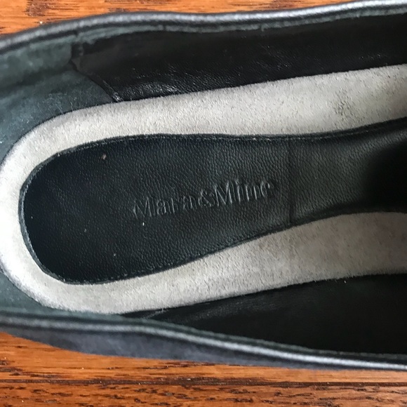 Mara & Mine Skull Suede Flats - Picture 3 of 7